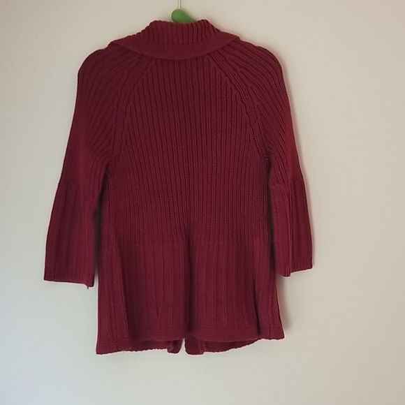 Sweater - Picture 5 of 7